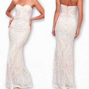 ISO Lulu’s You Belong with Me Dress, XL